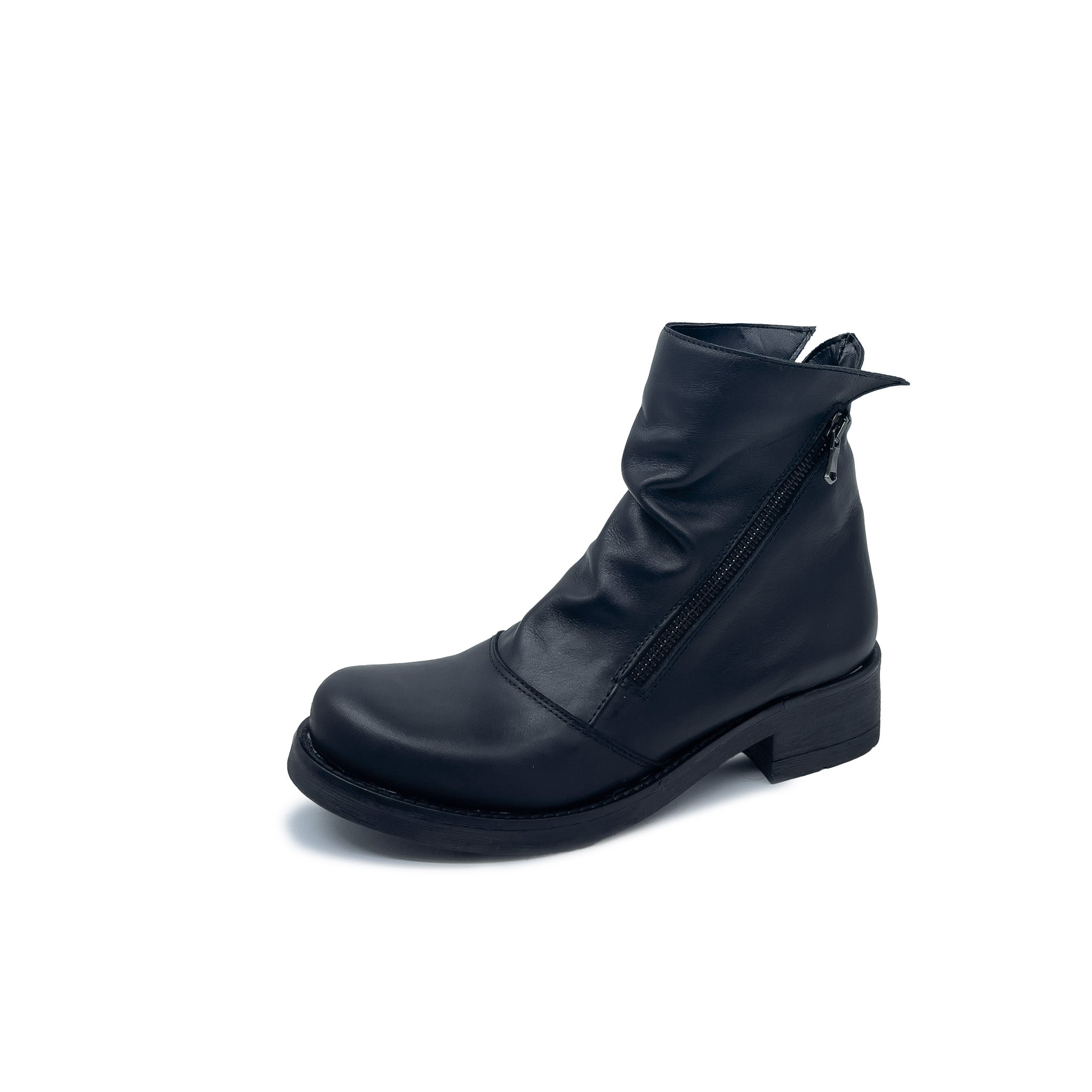 Stivaletto LILLY in Vera Pelle Nero con cerniere