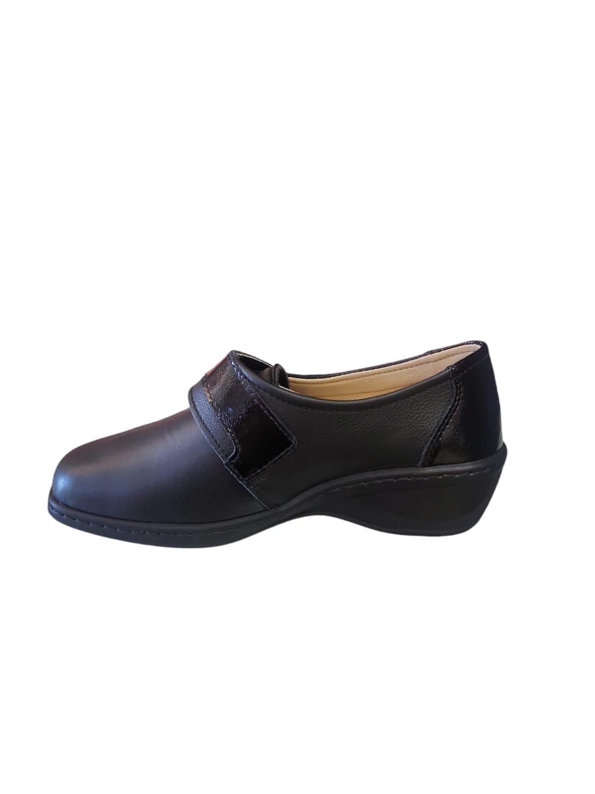 Stiledivita scarpa in morbida pelle elasticizzata plantare estraibile cod.2917/A