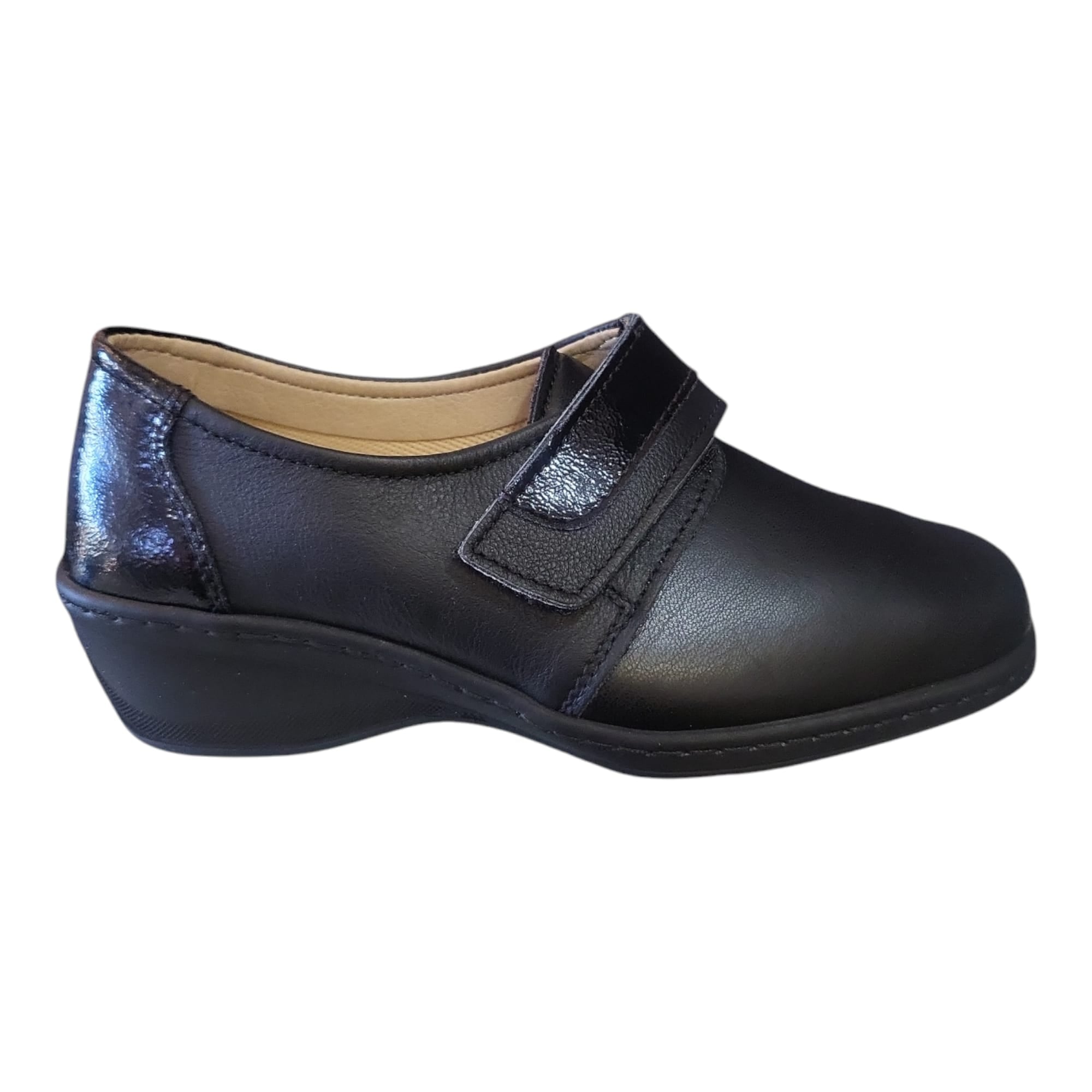 Stiledivita scarpa in morbida pelle elasticizzata plantare estraibile cod.2917/A